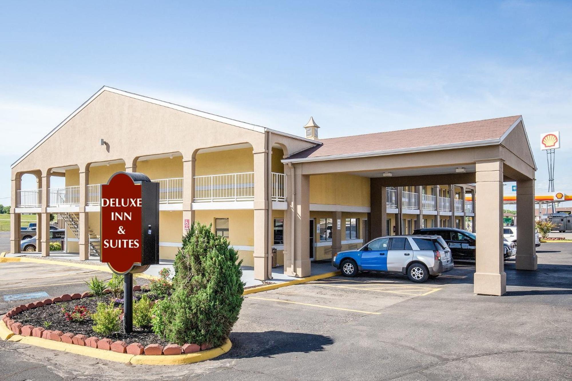 Deluxe Inn & Suites Junction City Ngoại thất bức ảnh